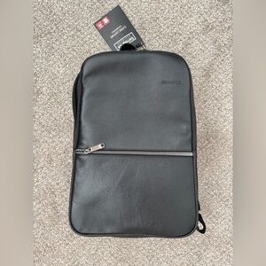 NWT Samsonite classic leather slim backpack - black